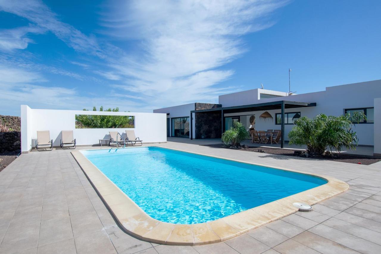 North Shore Villas, Villa Makai, Heated & Shared Pool Lajares Exterior foto